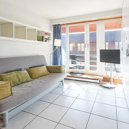 Combire 302 By Interhome