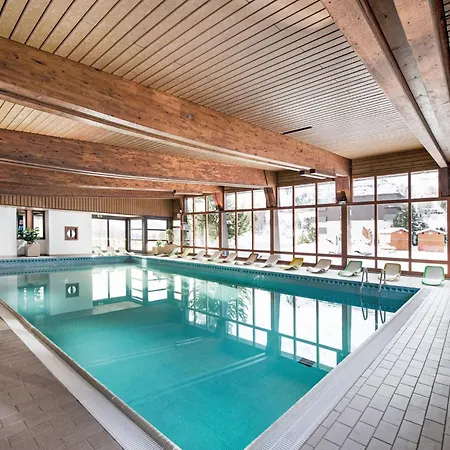 Combire 302 By Interhome * 格里翁