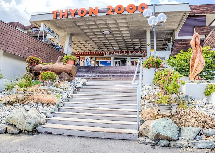 Combire 302 By Interhome